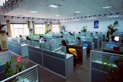 能源装备之光 武昌造船厂劳动服务公司与三峡工程永久船闸南线闸门